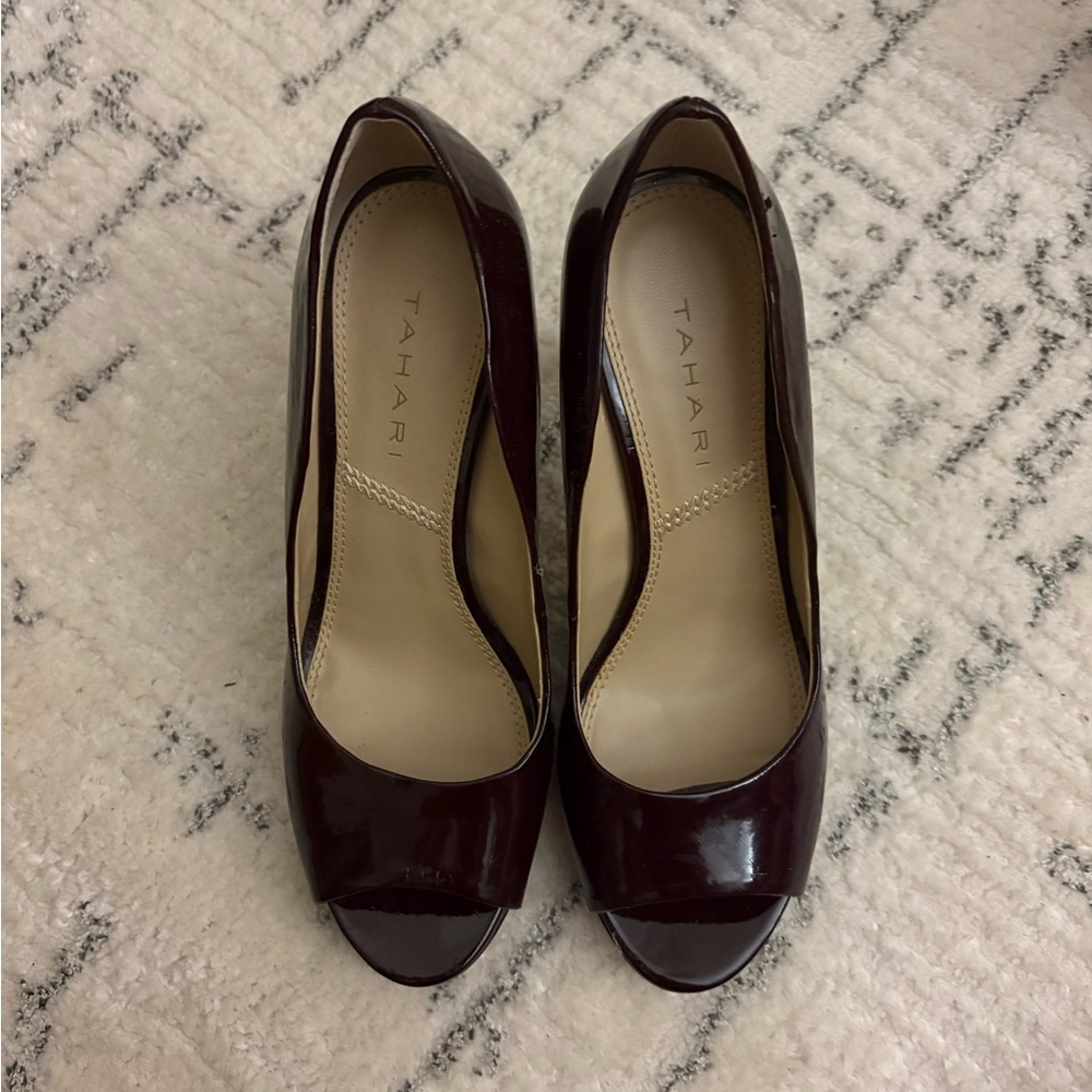 Tahari Women's Dark Red Peep Toe Heels